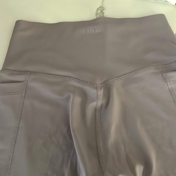 Victoria Secret PINK RELAY LEGGINGS Regular size Small Violet Ashes Lavender - Picture 9 of 12
